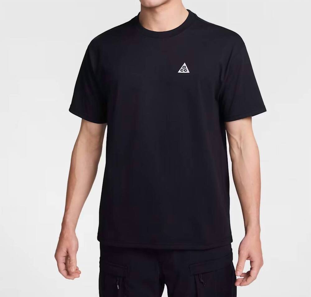 NEW NIKE acg triangle max90 t-shirt in black